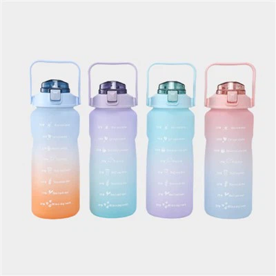 Divertenti bicchieri di plastica